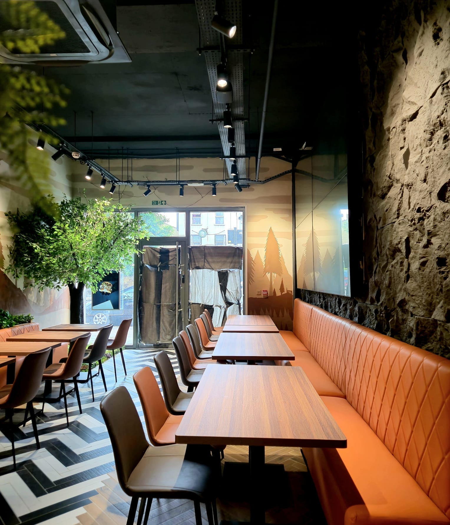 Slim RockStar Stone Effect Wall Panels 120x60cm